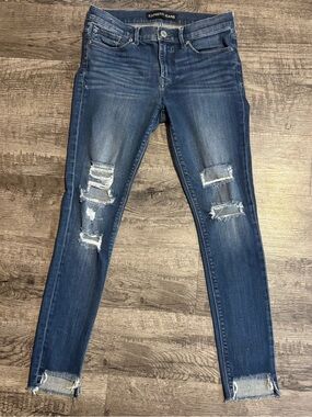 Express Jeans Women’s 6L Blue Mid Rise Ankle Legging Denim